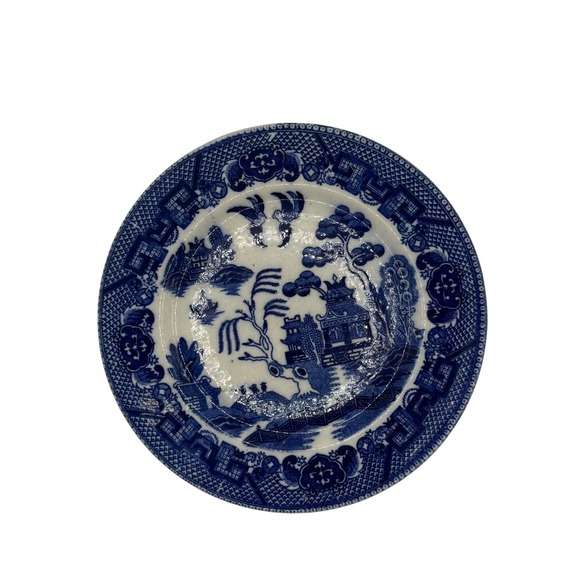 Vintage Blue Willow Plate Made in Japan Asian Decor Wall Plate 6.25" - Picture 1 of 4
